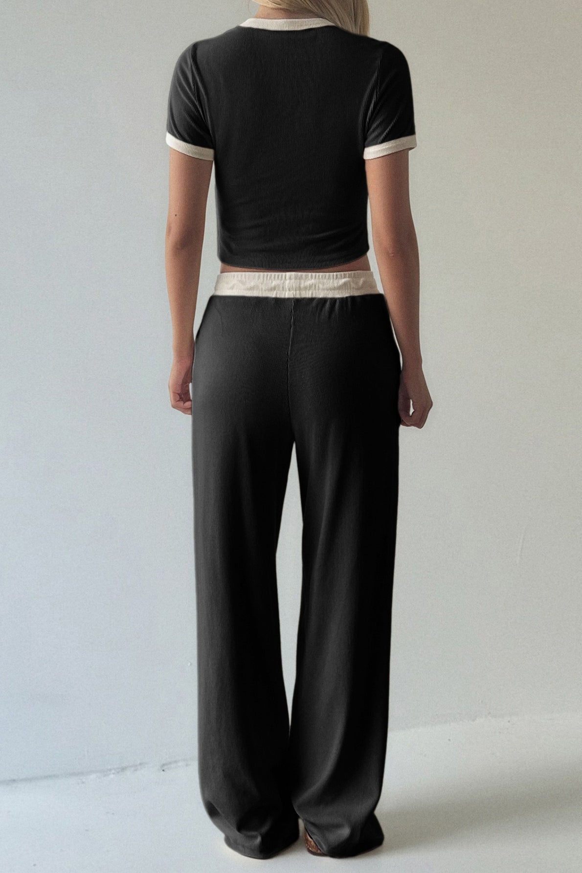 Conjunto de Top de Tirantes Colorblock con Pantalón de Pierna Ancha