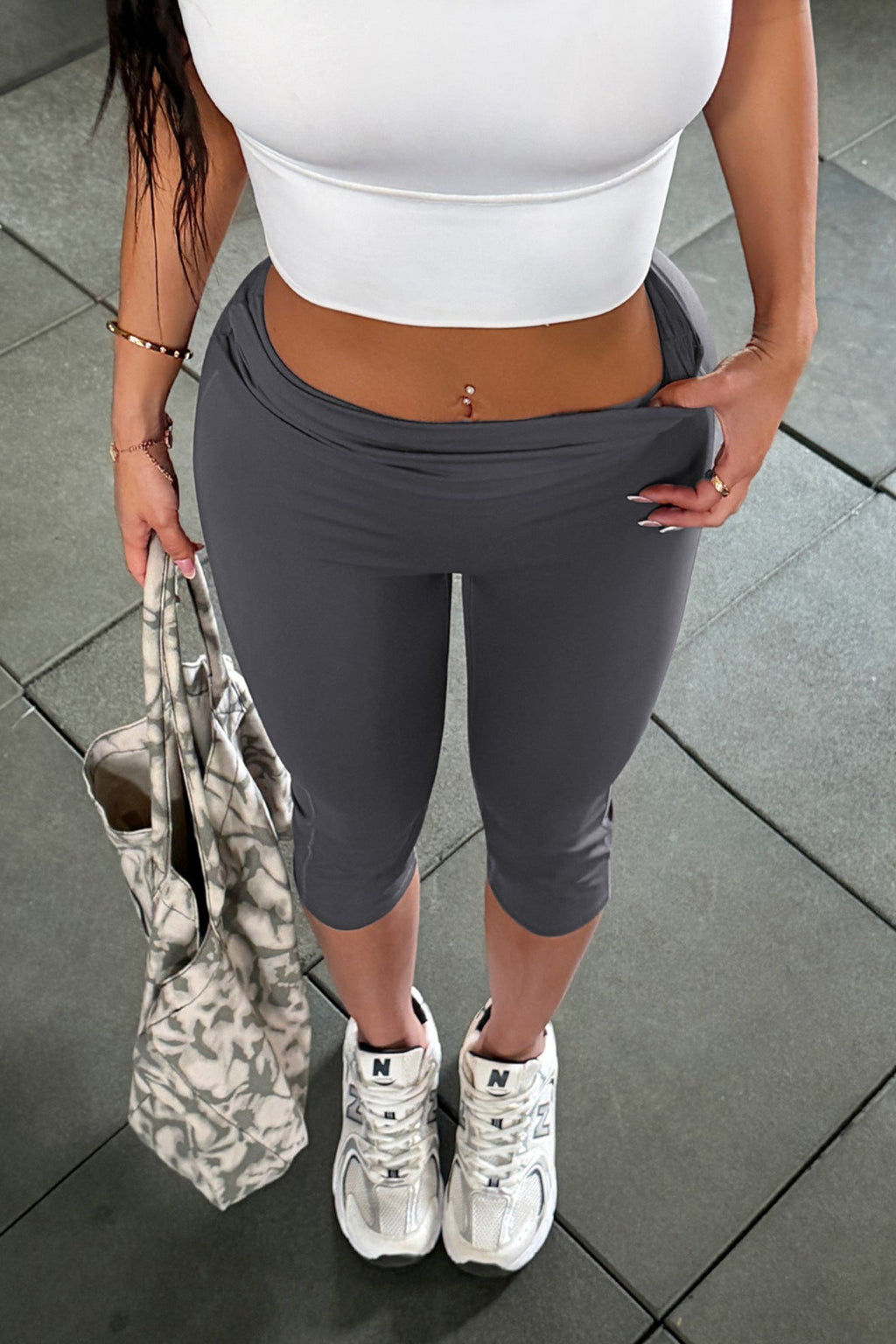 Gray Slim Fit Capri Yoga Leggings