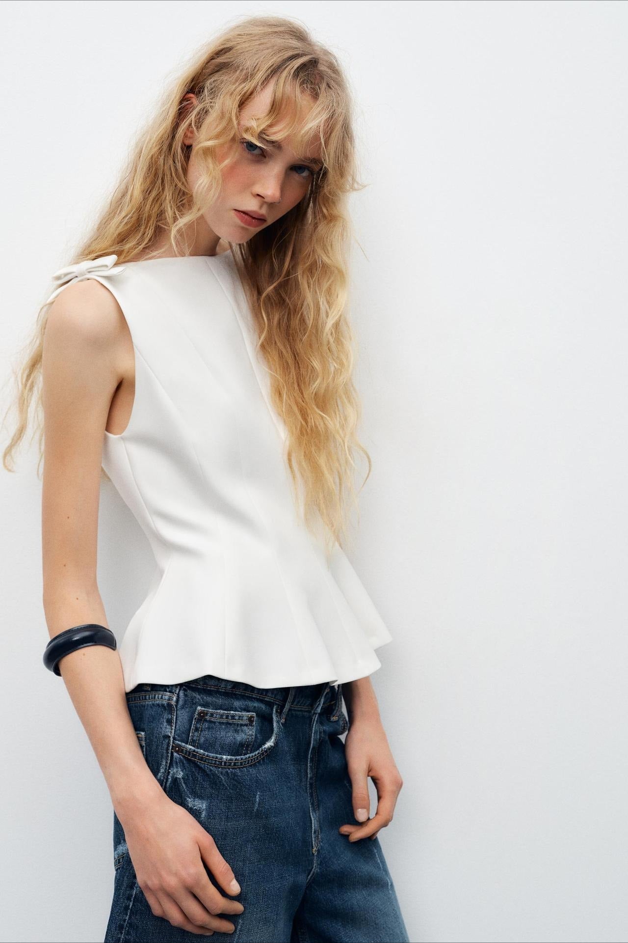 Sweet Style Bow Detailed Hem Casual Tank Top