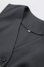 Conjunto de dos piezas a medida en gris: chaleco y pantalones