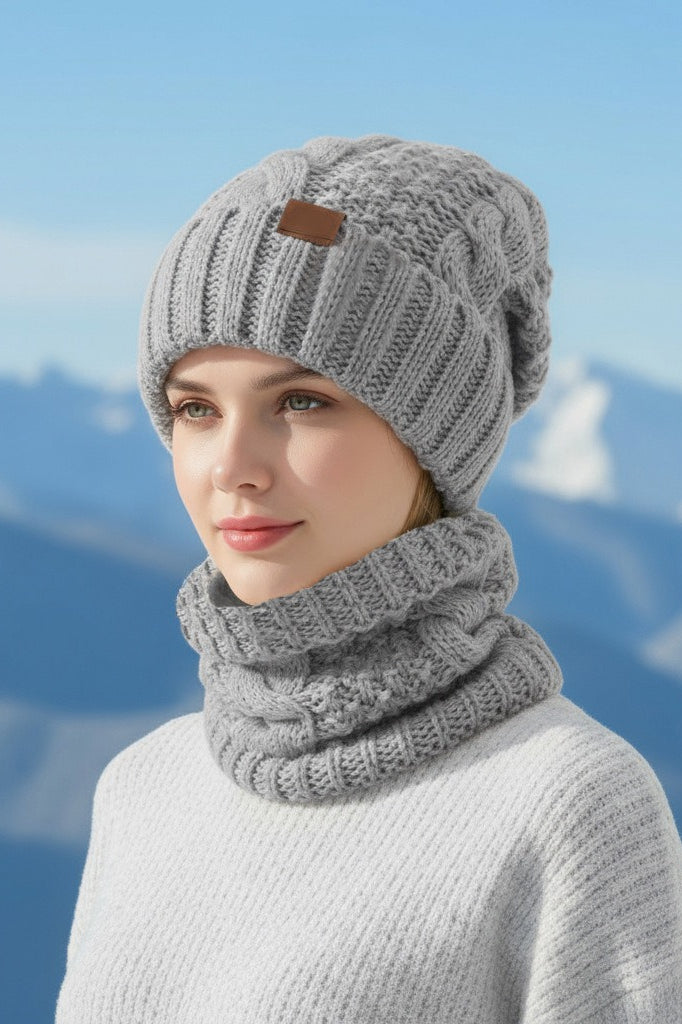 Conjunto de 2 Piezas de Gorro Orejero de Punto y Bufanda de Invierno
