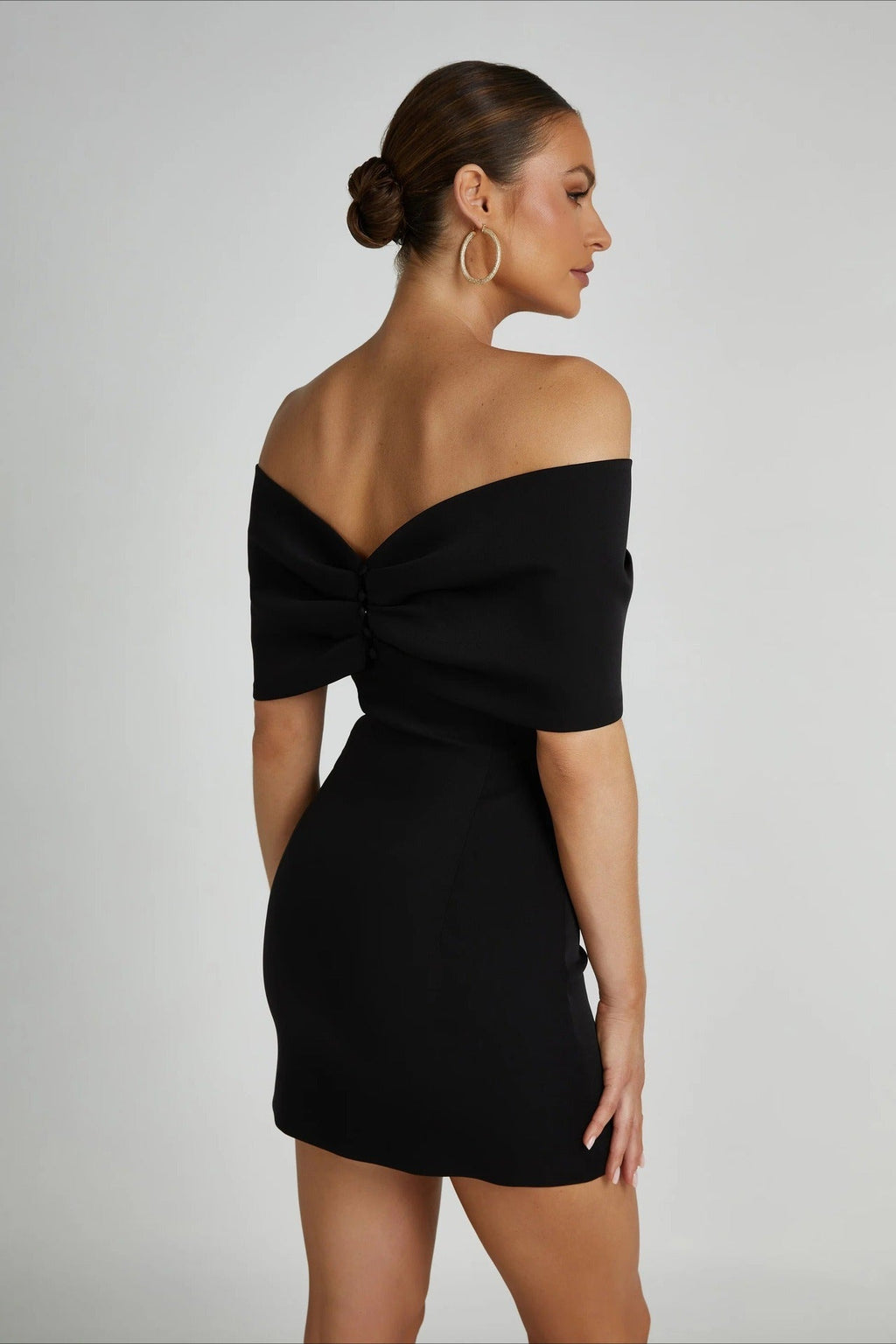 Hombros Descubiertos Ajustado Vestido de Cóctel