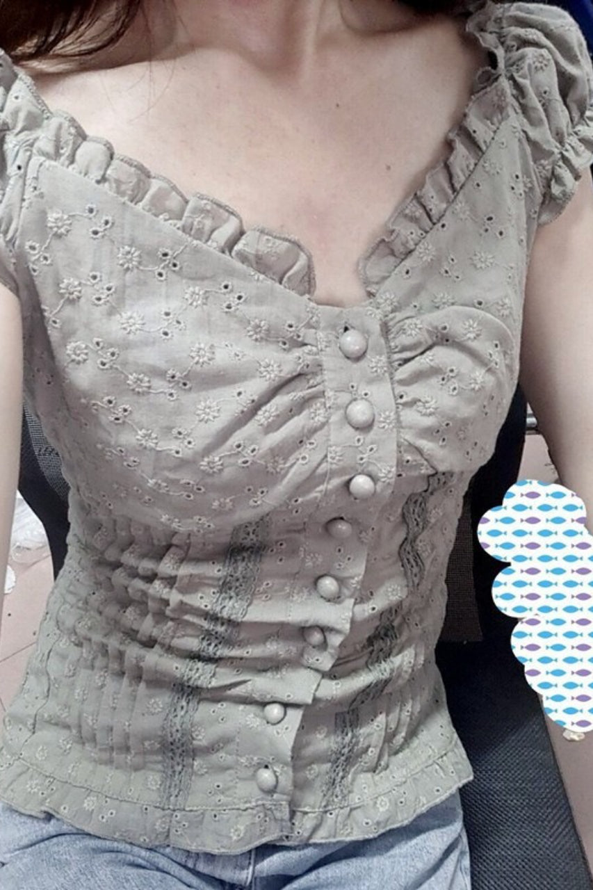 Encaje Con Ribete Escote en V Con Botones al Frente Slim Blusa