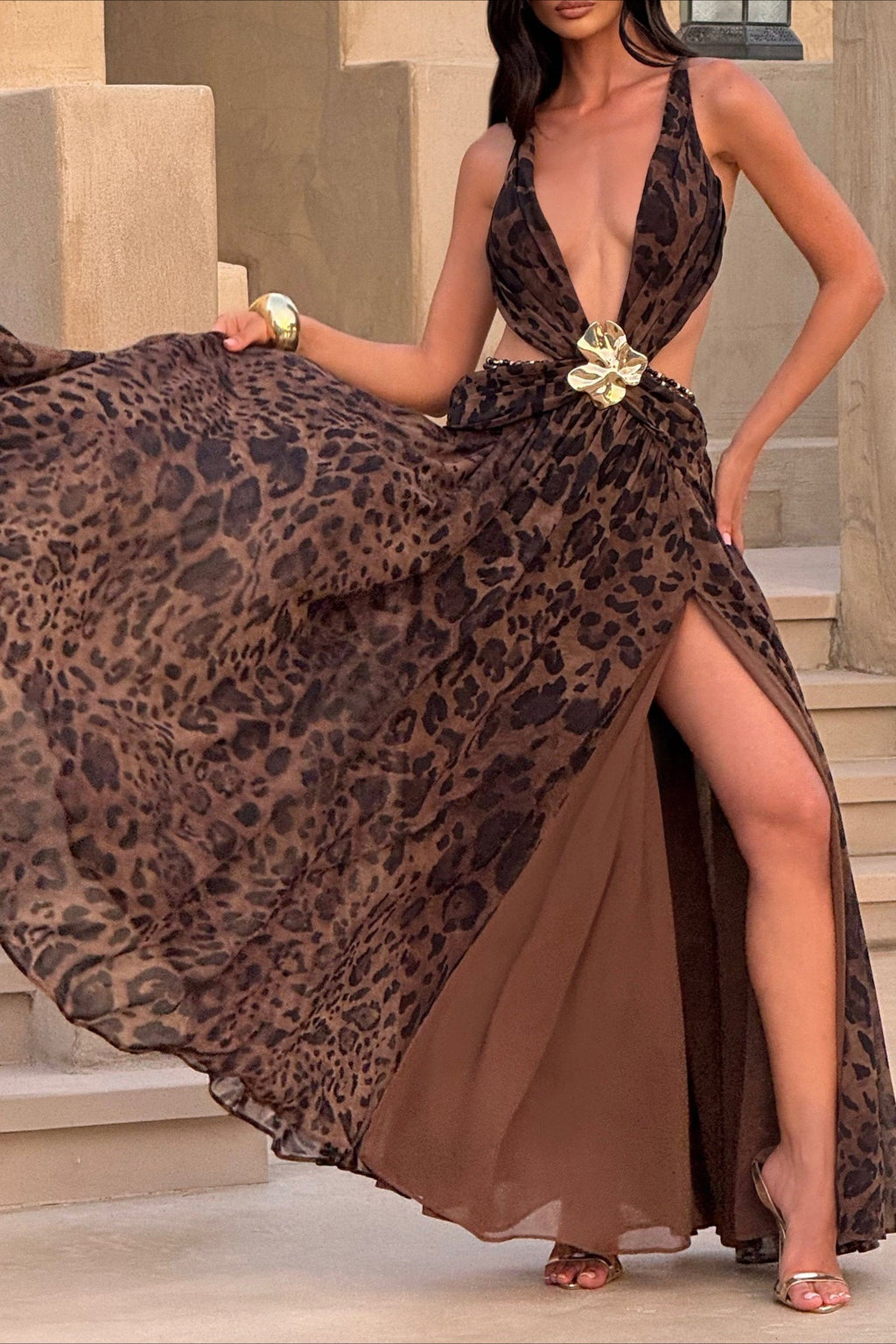Elegant Metal Trim Bodycon Vacation Dress