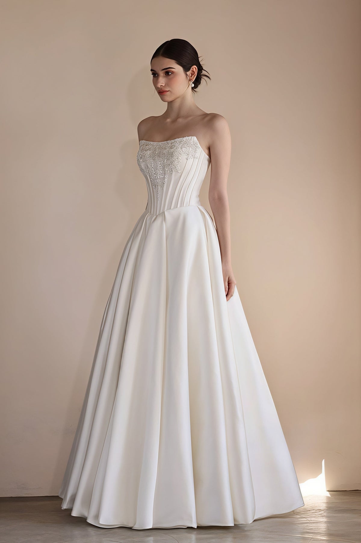 Strapless Boning Rhinestone Satin Wedding Dress