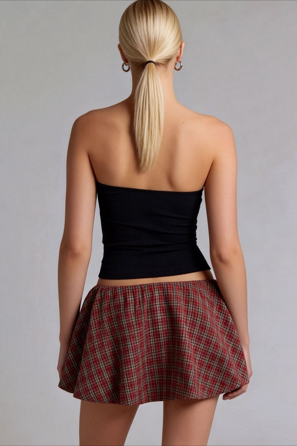 Ribbed Knit Strapless Tube Top