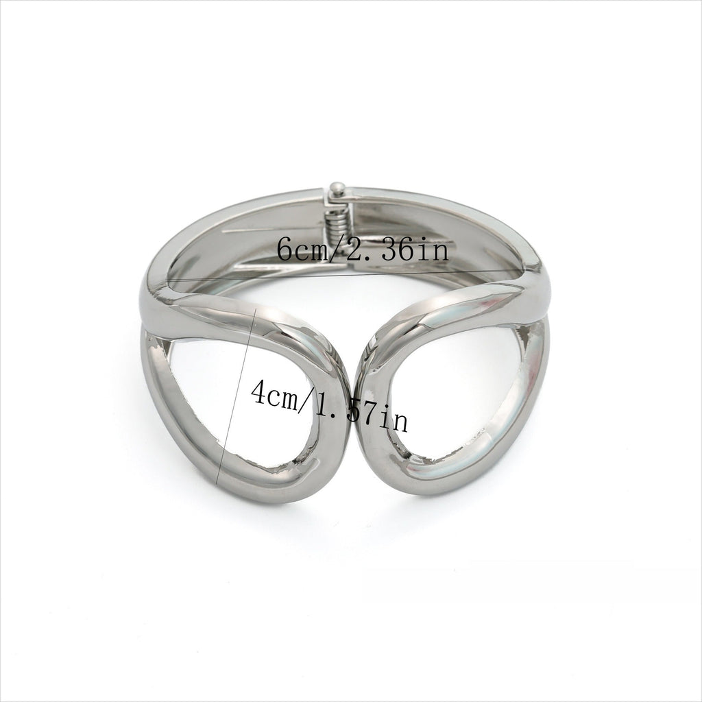 Wide Calado Espiral Metal Brazalete Rígido