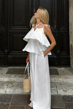 Casual wide-leg pants set with ruffled sleeves, crafted from a linen blend