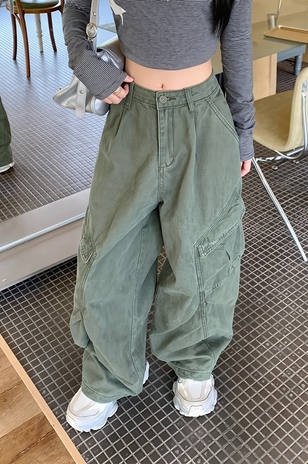 Oversized Patch Pocket Cargo Pants