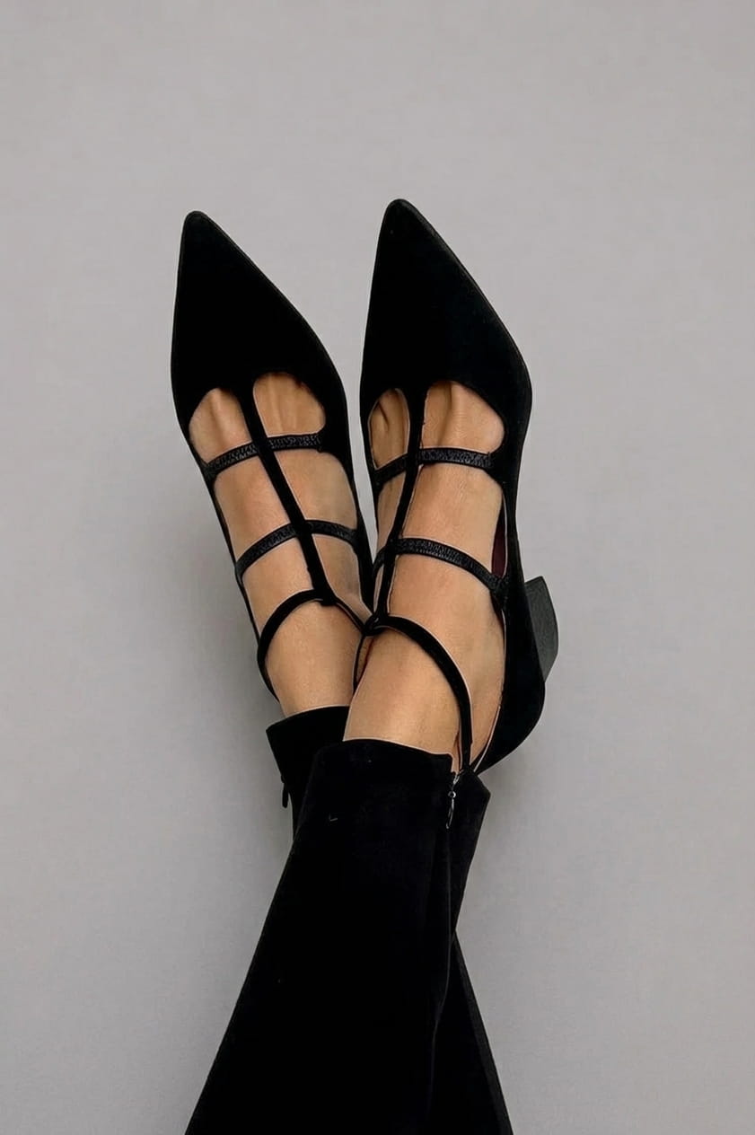 Giulia | Zapatos de salón con punta y tiras