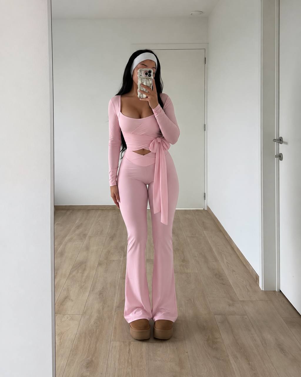 GET THE LOOK
