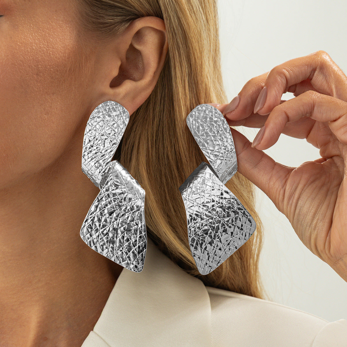 Minimalista Irregular Espiral Geométrico Aretes de Bolita