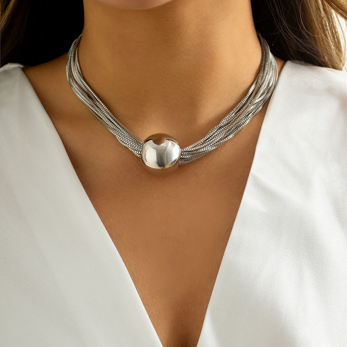 Bold Cuenta Pendant Choker En Capas Collar