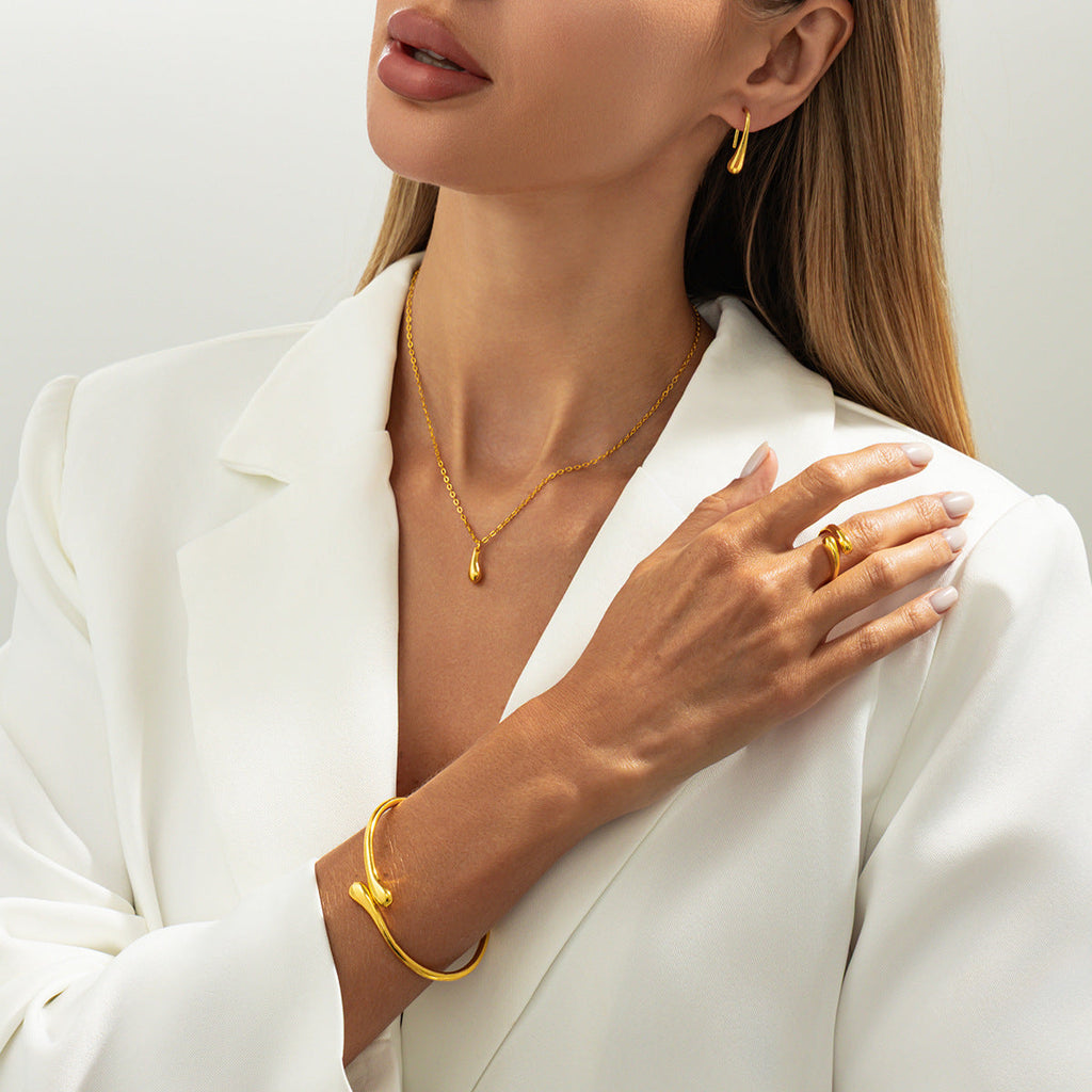 5 Pieza Lágrima Conjunto de Pulsera, Anillo, Aretes y Collar con Colgante