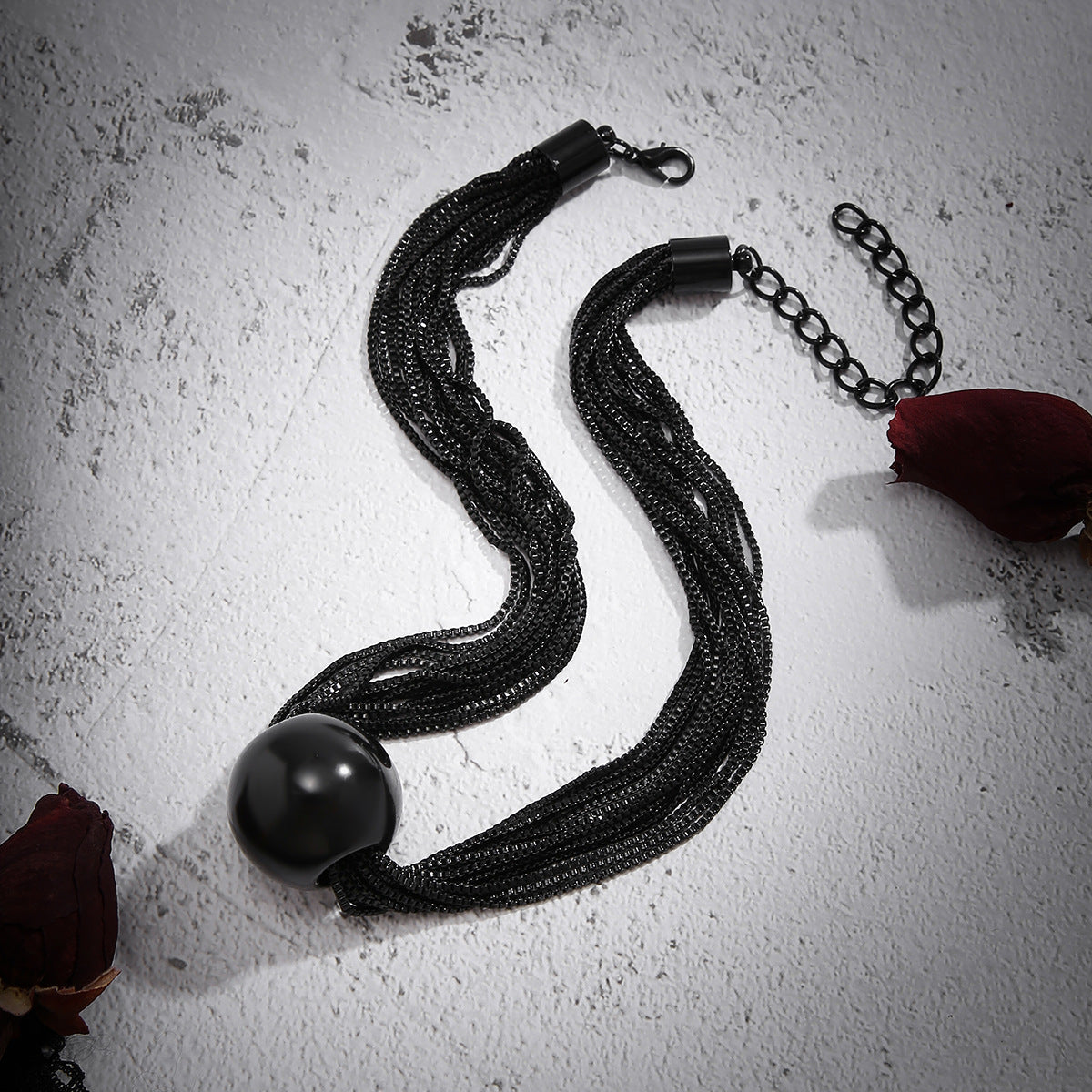 Bold Cuenta Pendant Choker En Capas Collar