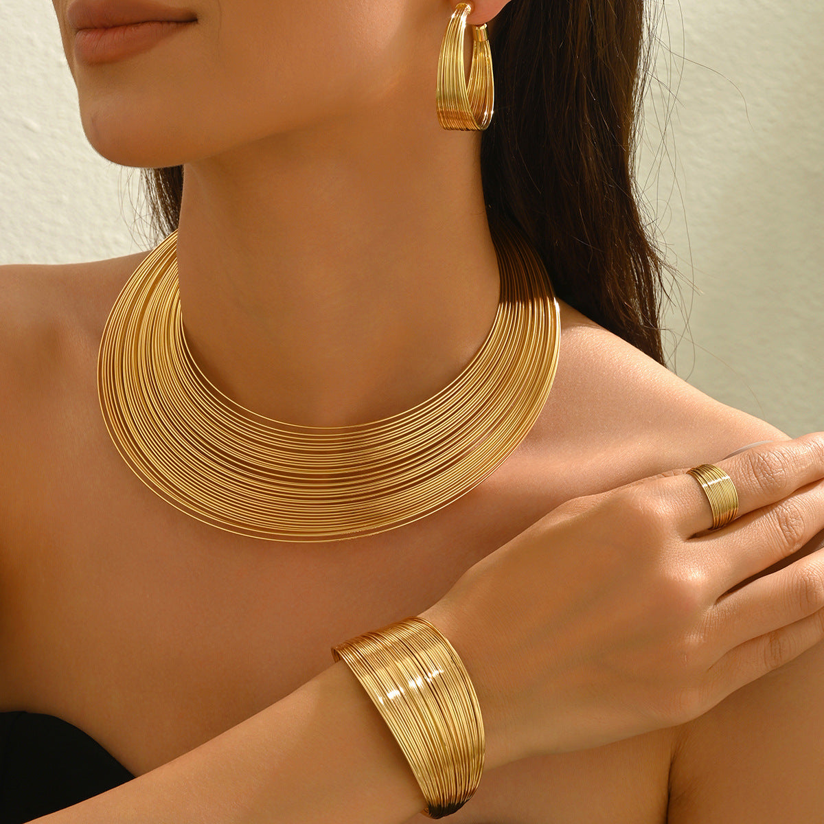 5 Pieza Multicapa Metal Conjunto de Pulsera, Anillo, Aretes y Collar