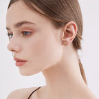 Bañado en Oro Micro Pavé Trébol Aretes de Bolita