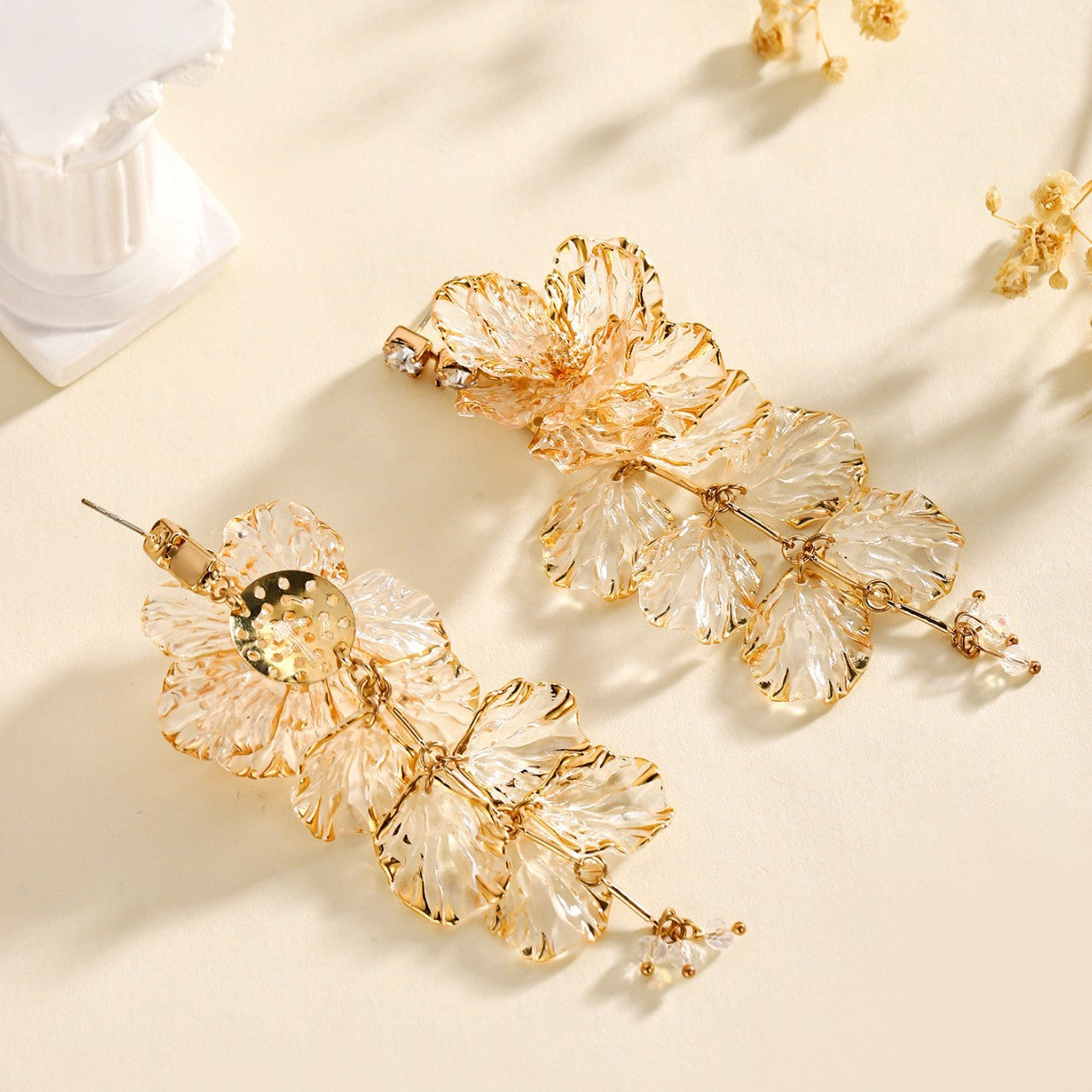Floral Resina Con Flecos Aretes Statement