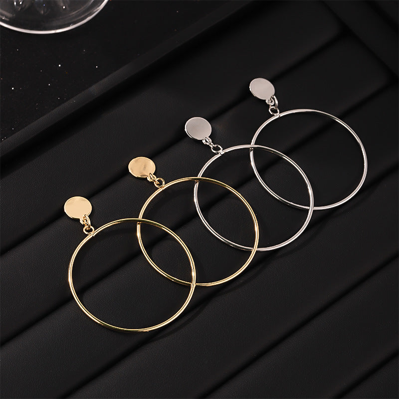 Bold Geométrico Dorado Aleación Aretes de Aro