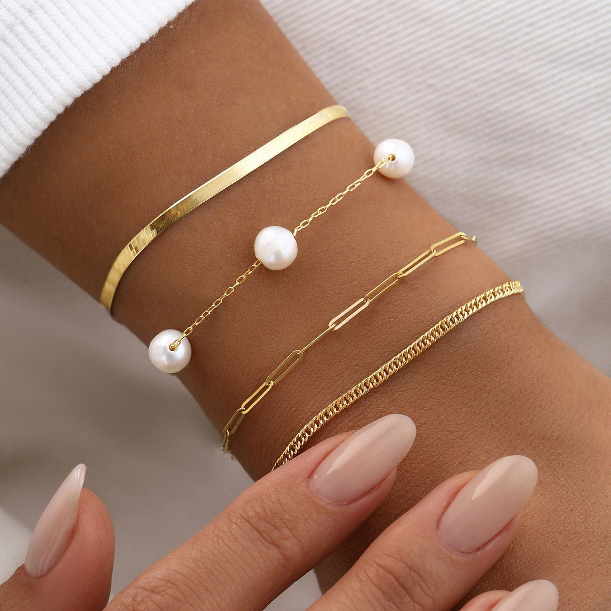 4-Pieza Bohemio Tipo Clip Perla Sintética Cadena Tipo Serpiente Conjunto de Pulsera