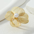 3 Pieza Flor Perla Conjunto de Aretes y Collar