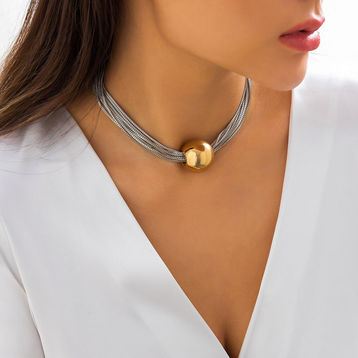 Bold Cuenta Pendant Choker En Capas Collar