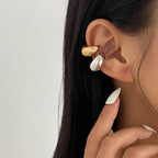 Abstracto Espiral Puño Sin Piercing Aretes