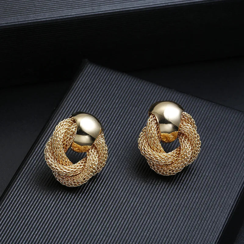 Vintage Metálico Twisted Tejido Round Círculo Aretes Colgantes Arete de Novia