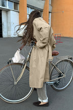 Long single-breasted coat with loose lapels