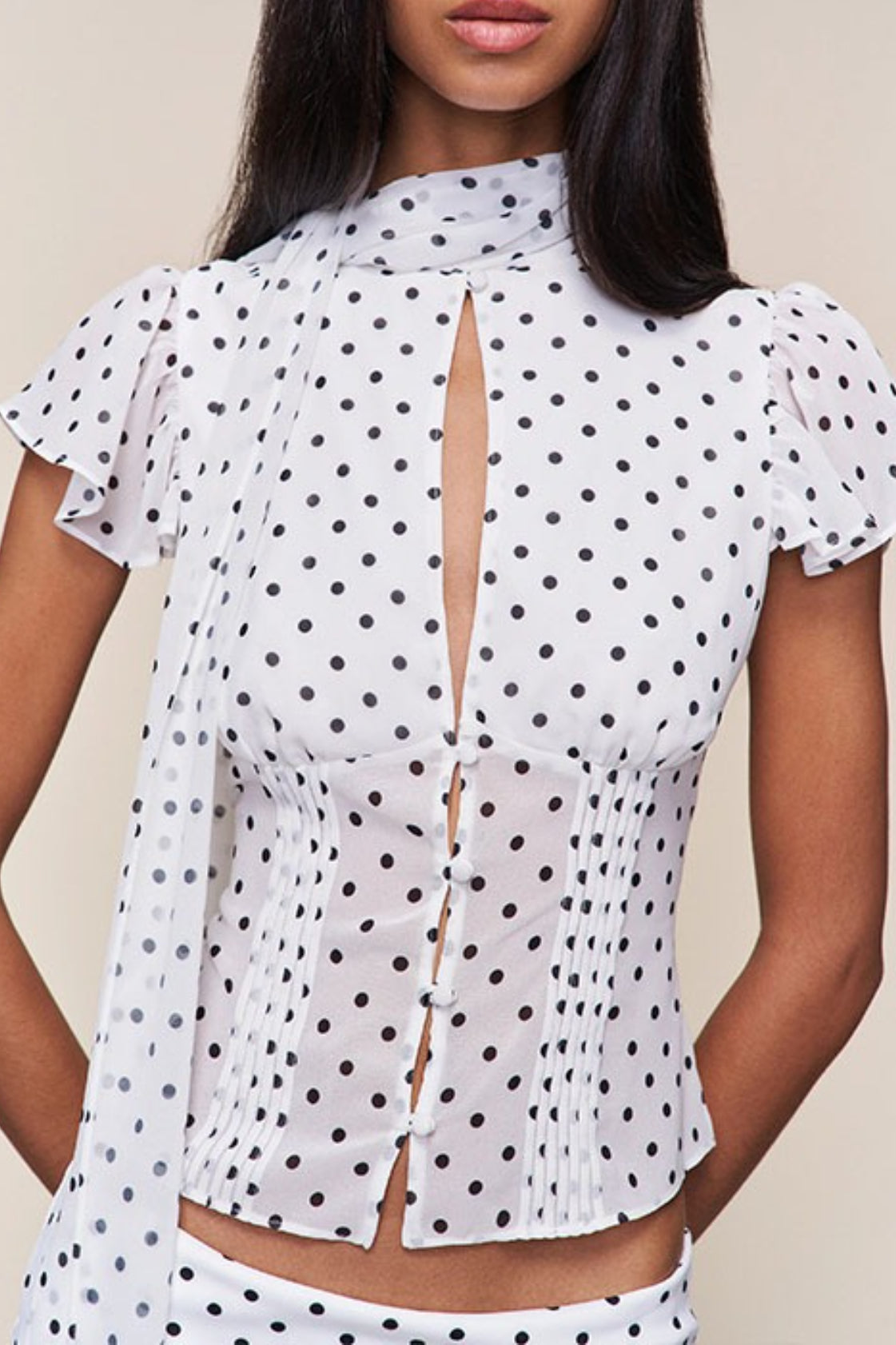 Button Hollow Out Tie Detail Waist Slim Tee