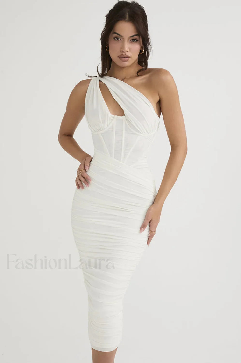 Vestido Midi Asimétrico con Recorte, Estilo Moderno
