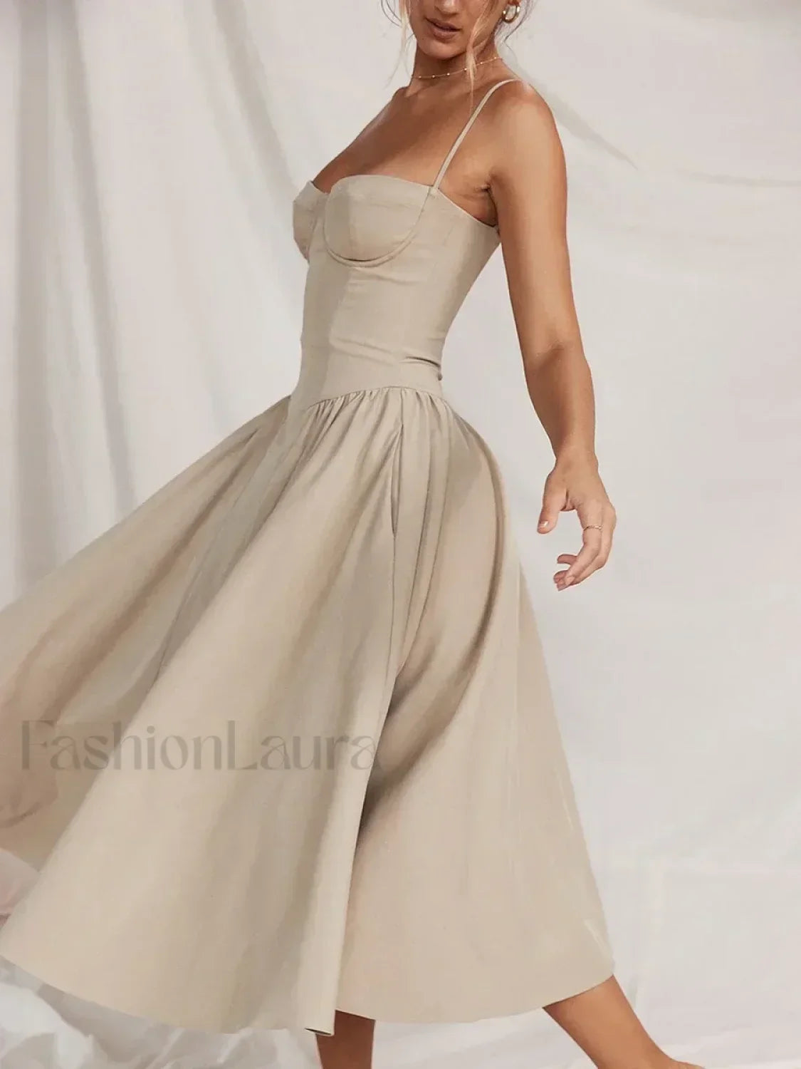 Vestido Midi Espalda Descubierta, Cintura Caída