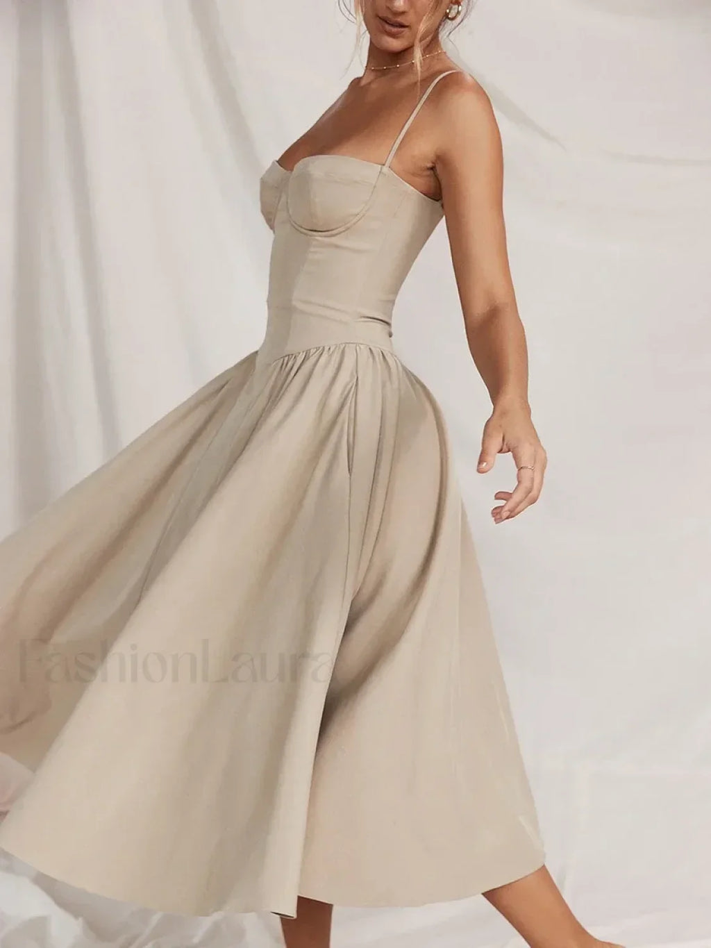 Vestido Midi Espalda Descubierta, Cintura Caída