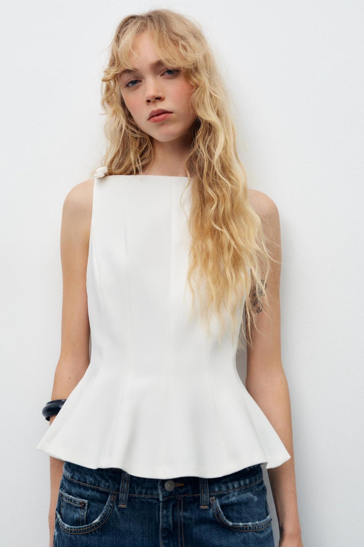 Sweet Style Bow Detailed Hem Casual Tank Top