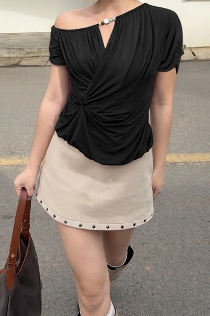 Beaded Strap Ruched Asymmetric Short Sleeve Tee
