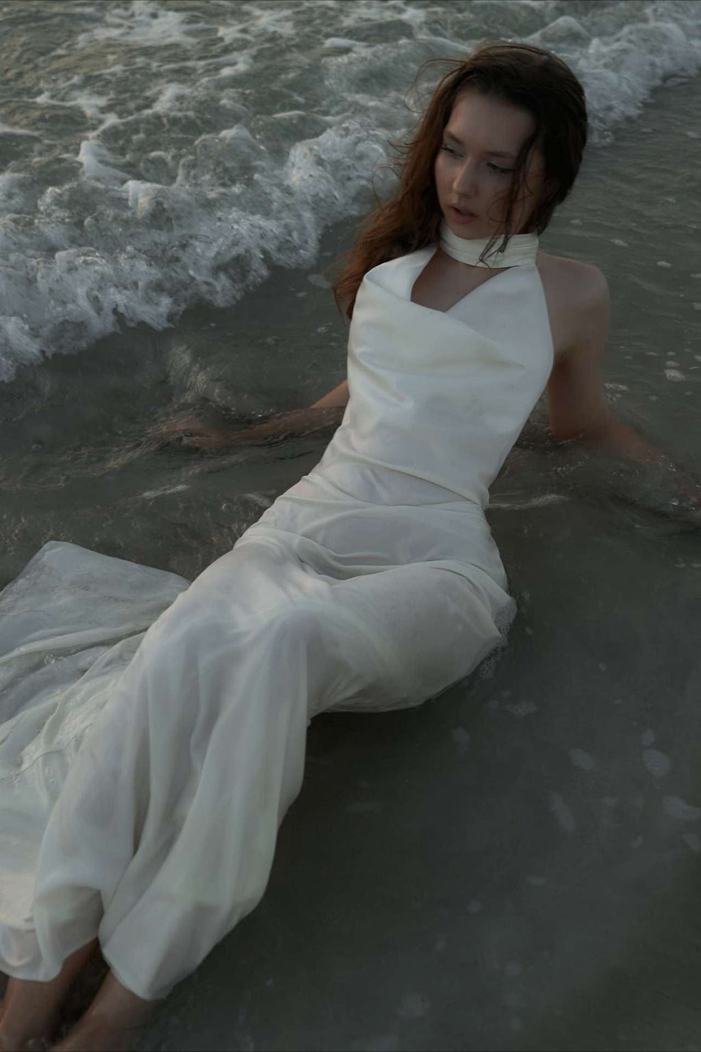 Satén Escote en V Halter Espalda Descubierta Vestido Maxi de Fiesta