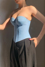 Corsé bustier entallado con copas efecto vaquero