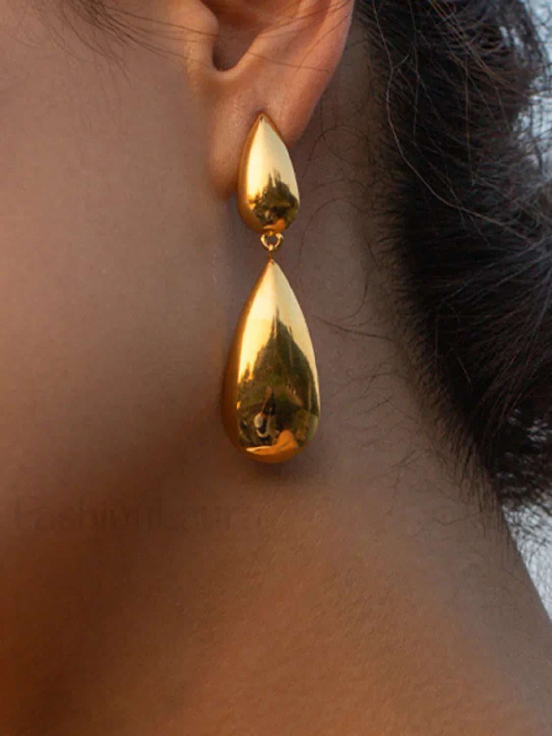 Double Lágrima Aretes