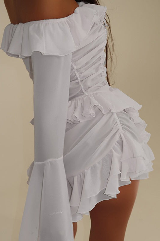 Manga Obispo Hombros Descubiertos Conjunto de Blusa y Falda con Volantes en Capas