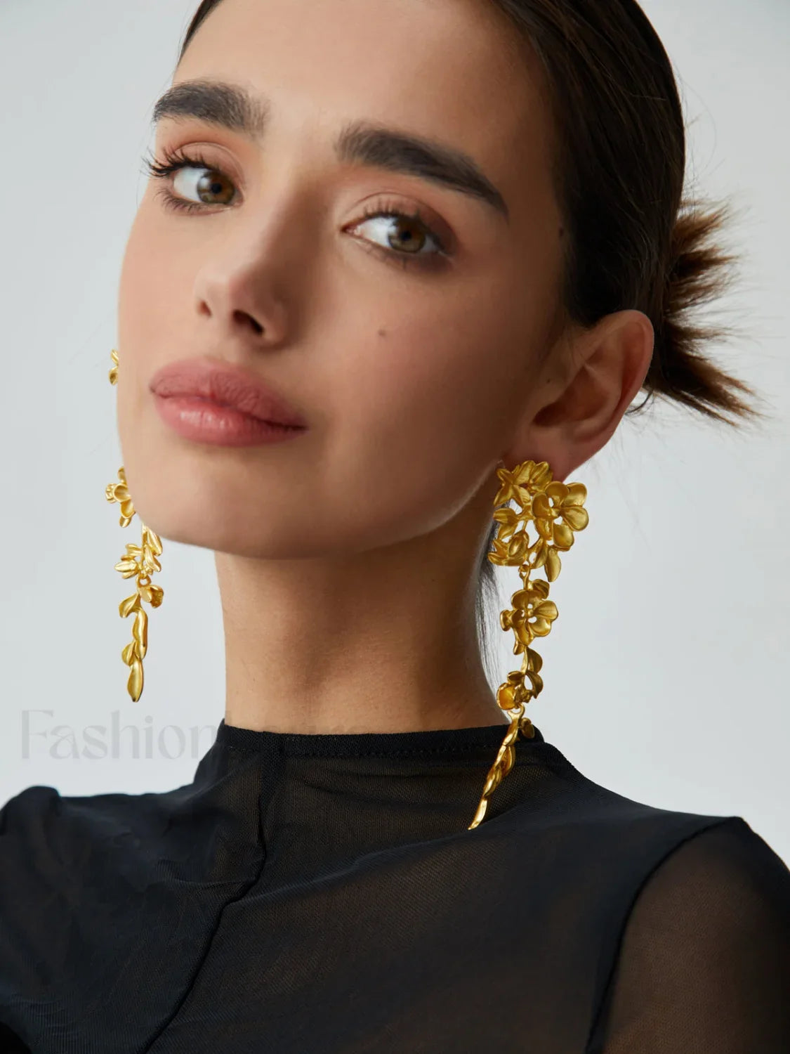 Floral Fringed Aretes