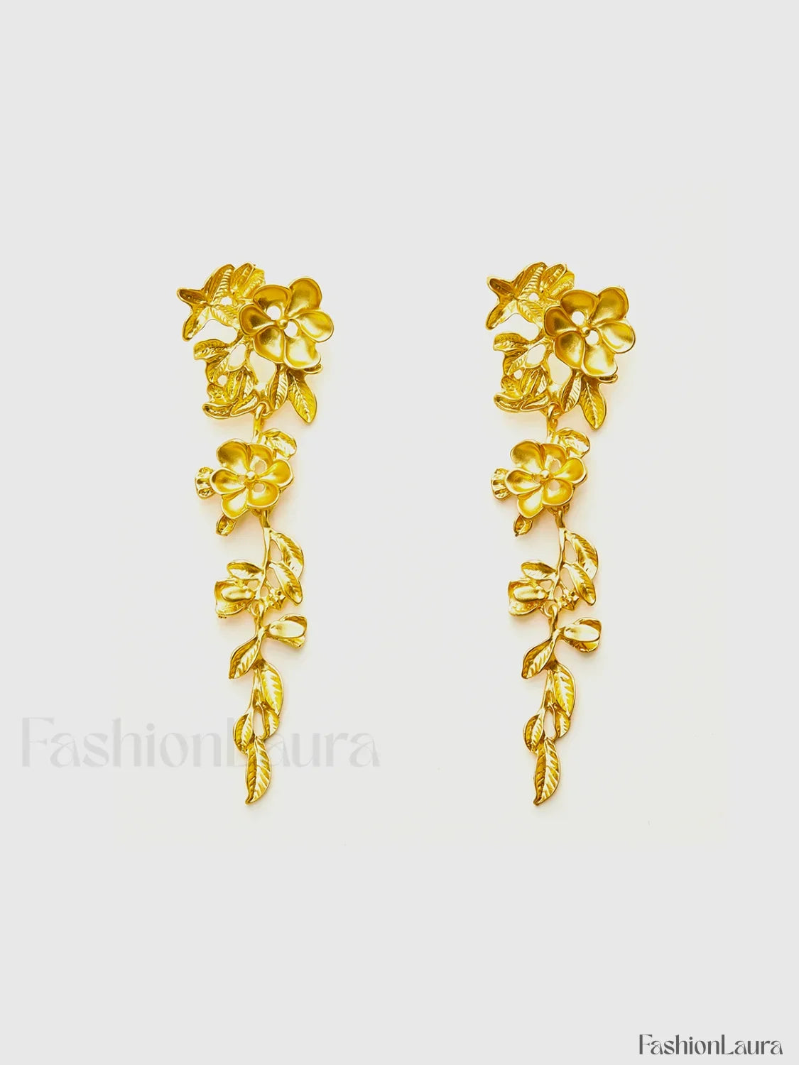 Floral Fringed Aretes