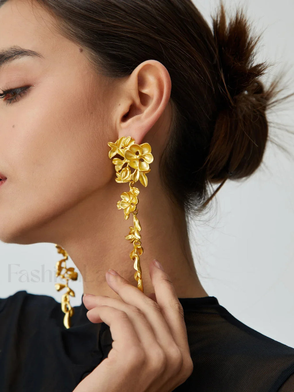 Floral Fringed Aretes