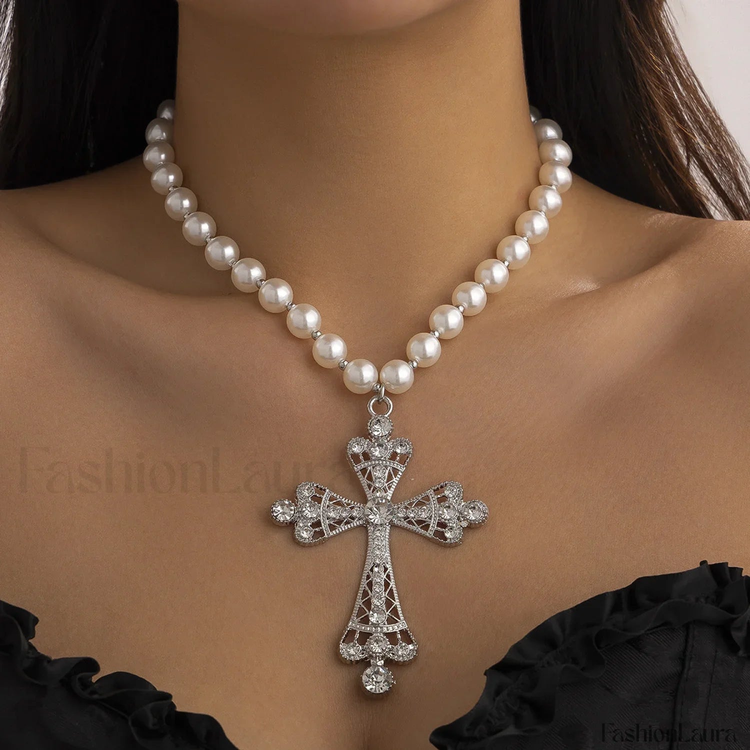 Perla Sintética Gótico Pendant Cruz Collar