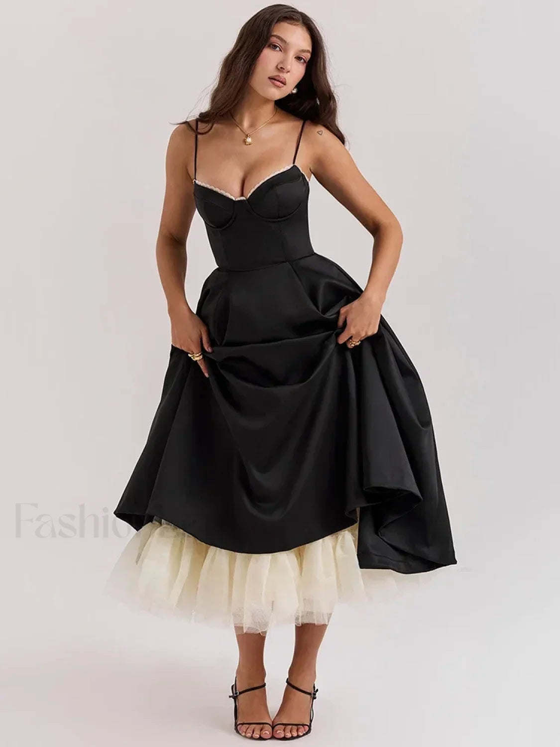 Vestido Midi Drapeado de Encaje, Hombros Descubiertos