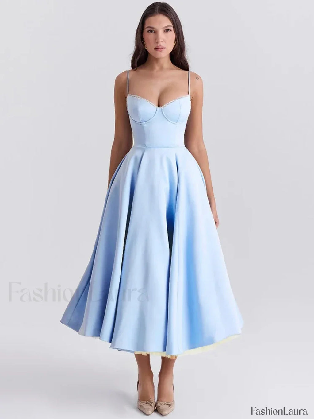 Vestido Midi Drapeado de Encaje, Hombros Descubiertos