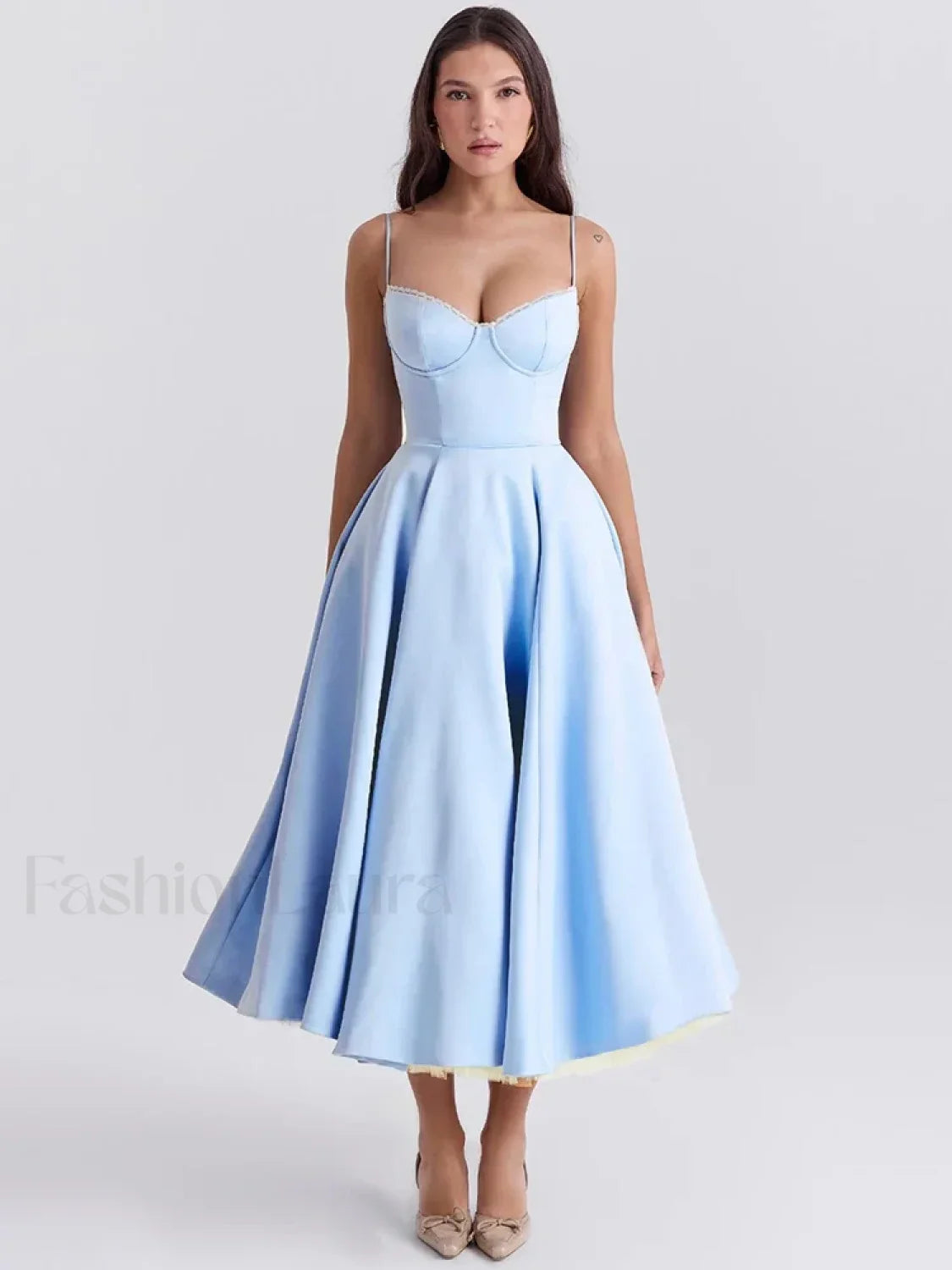 Vestido Midi Drapeado de Encaje, Hombros Descubiertos