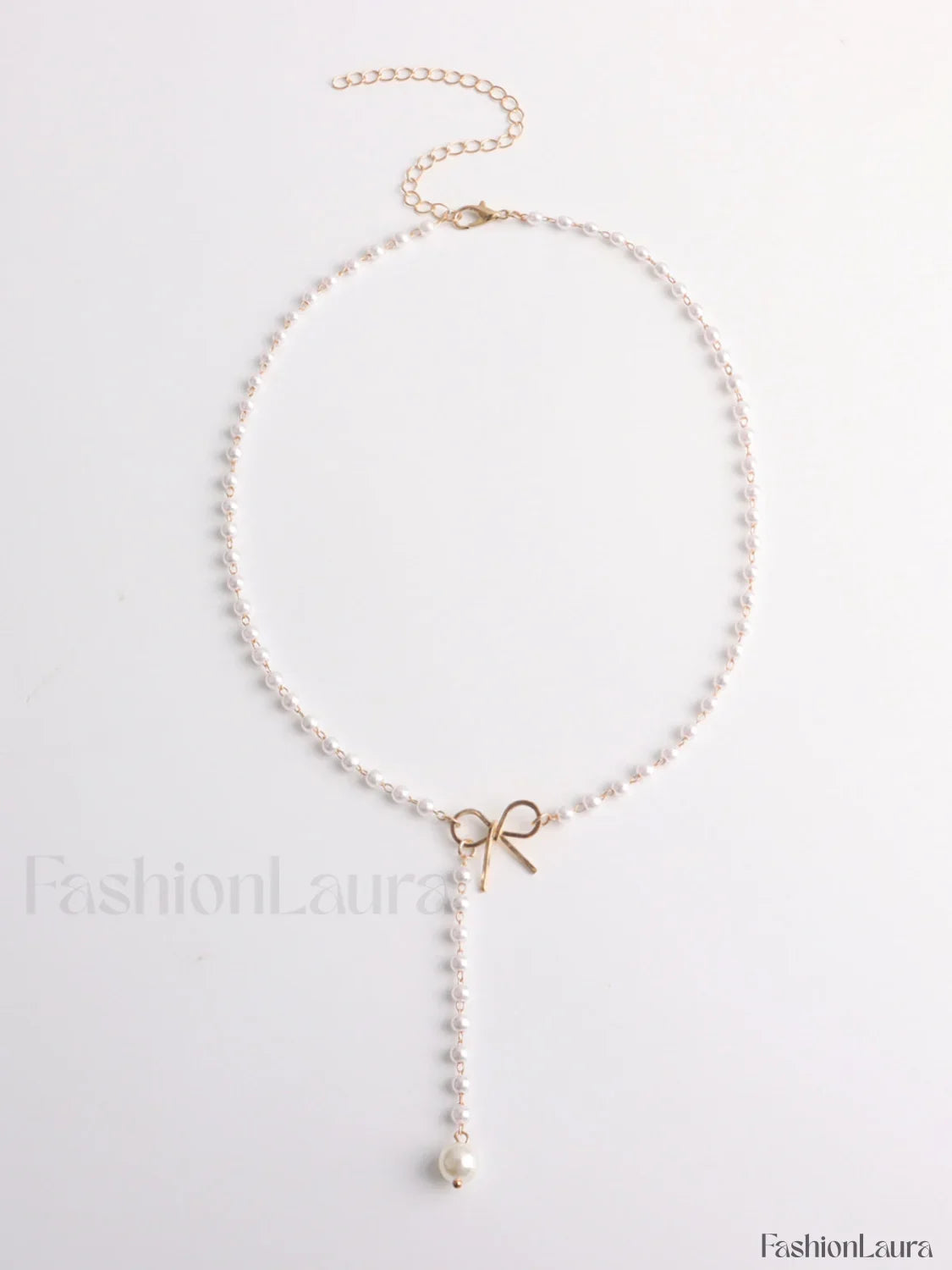 Perla Lazo Knot Collar con Colgante