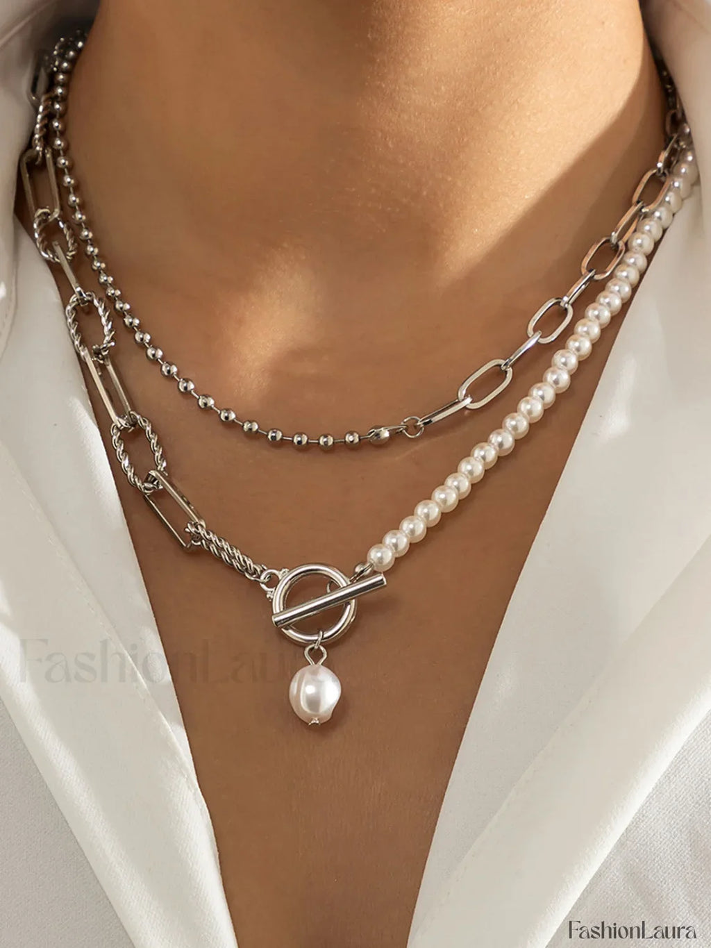 Perla Encantador Saturn Collar