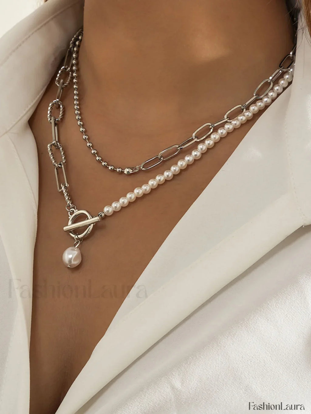 Perla Encantador Saturn Collar