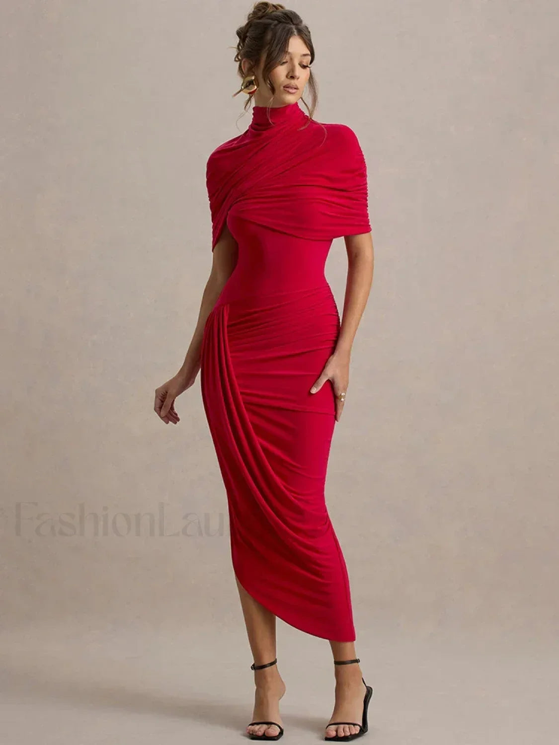 Vestido Midi Fruncido con Cuello Alto